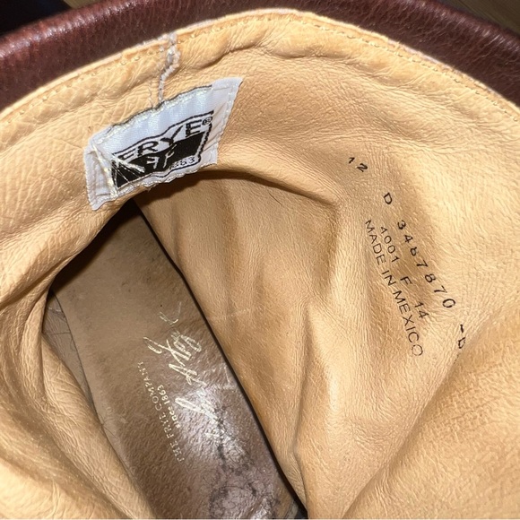 Frye - Engineer Boot - Men’s Size 12D - Leather is so soft inside and out - Picture 4 of 5